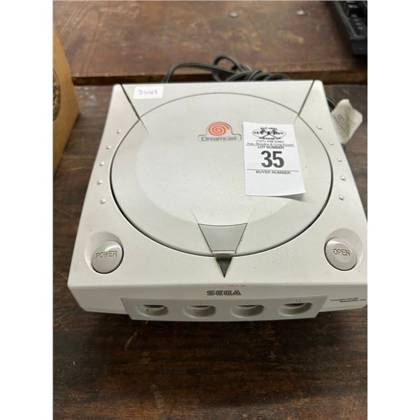 Sega Dream Cast Gaming Console