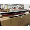 Image 1 : Queen Elizabeth  3'  Ship Model w/Box