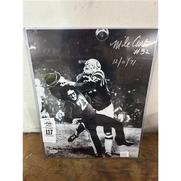 Mike Curtis Autogaraphed Photo  # 32