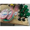 Image 1 : Plastic Patio Stems, Sandwich Baskets, Dishes