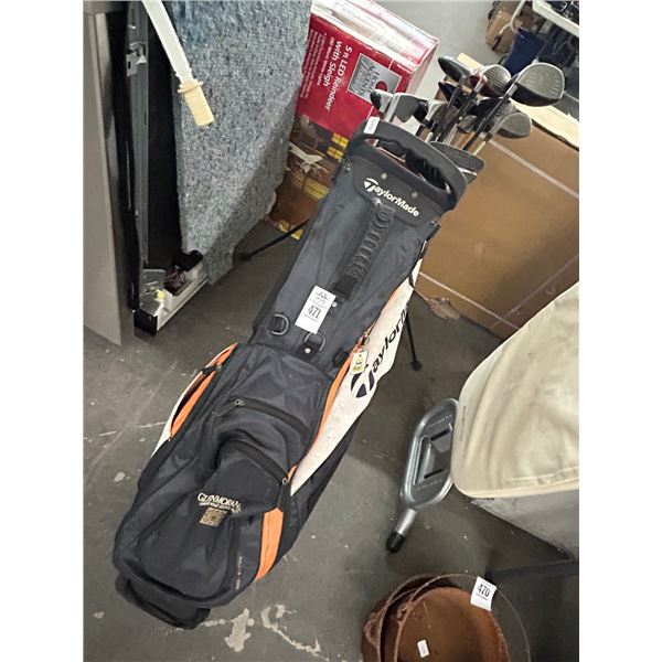 Taylor Made Golf Clubs w/Bag
