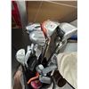 Image 2 : Taylor Made Golf Clubs w/Bag