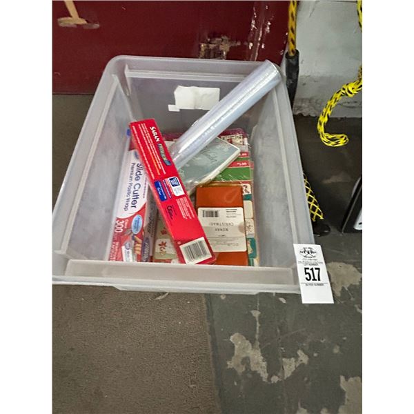 Tub w/Plastic Wrap, Christmas Labels