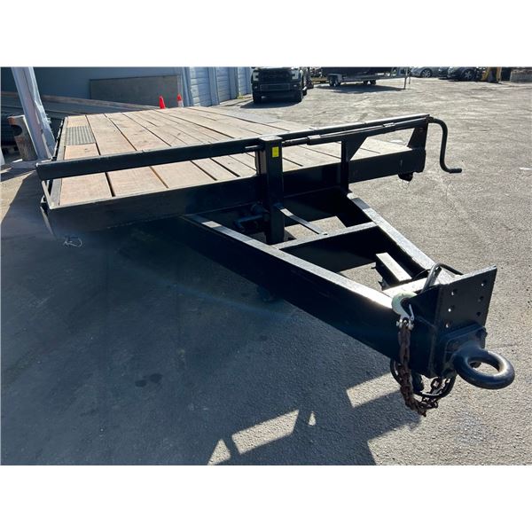 2004 Econo Line T/A  20'  Tip Deck Equip Trailer w/Ring Hitch