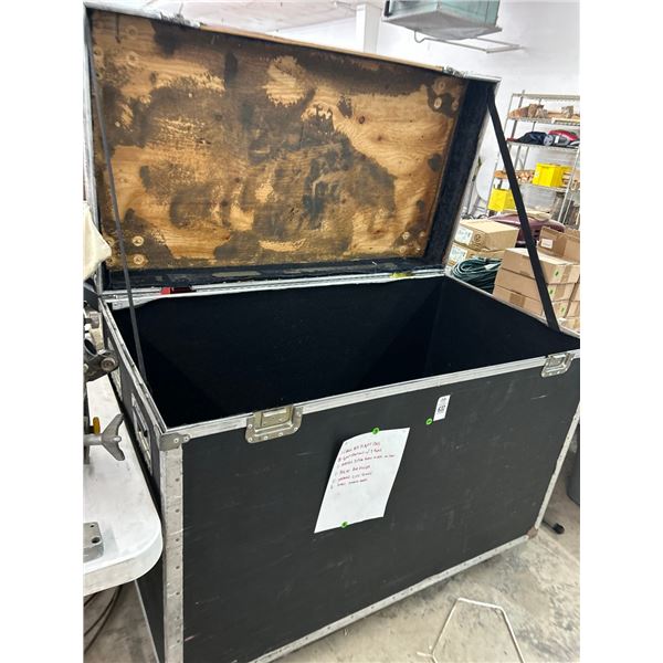 Large  3'  X  5'  X  30"  Rolling Tub w/Brass Crowd Control Stantions