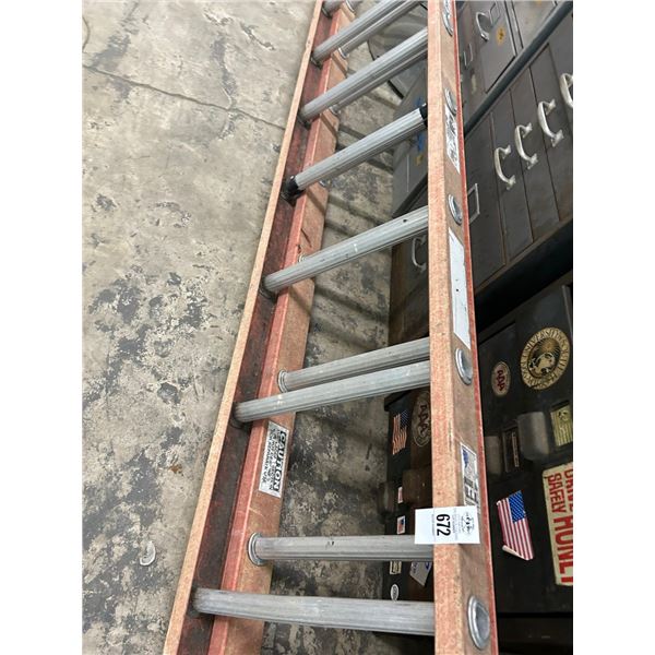 Werner FG  28'  Ext. Ladder
