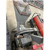 Image 3 : Craftsman Gas Rolling Chipper