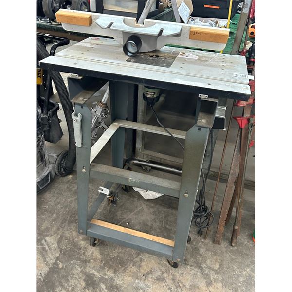 Rockwell/Shopsmith Rolling Router Table