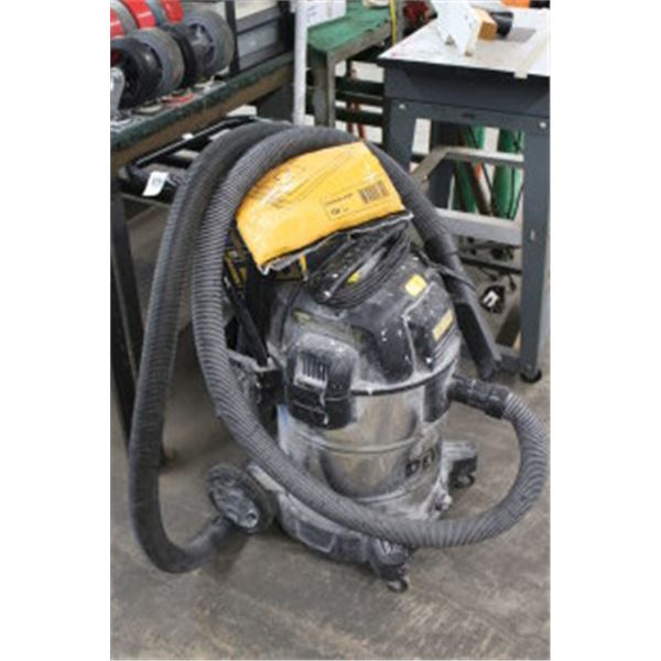 Dewalt Commercial Shop Vac