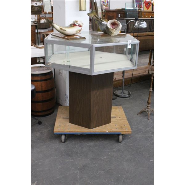Sectangular Pedestal Showcase on Rolling Stand