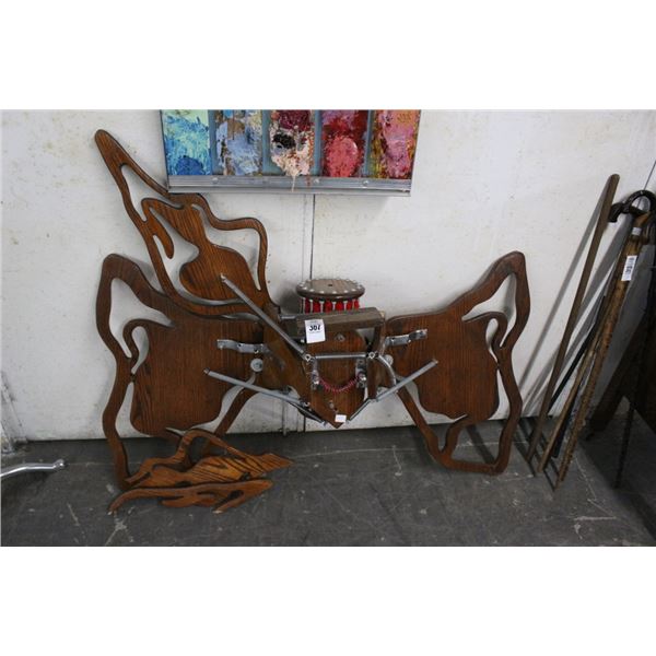 Richard Roehl Sculptured Wooden Carved Slight Damage Art