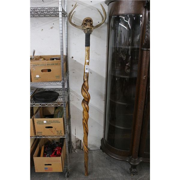 Walking Stick w/Antler/Skull Top