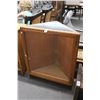 Image 1 : Corner Curio Cabinet