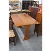 Image 1 : Anchor Carved Drop Leaf Dining Table
