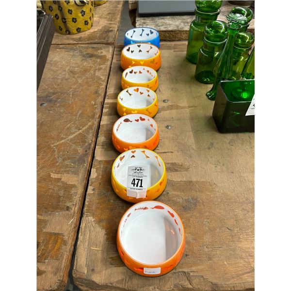 Heart/Treat Motif Pet Bowls - 7