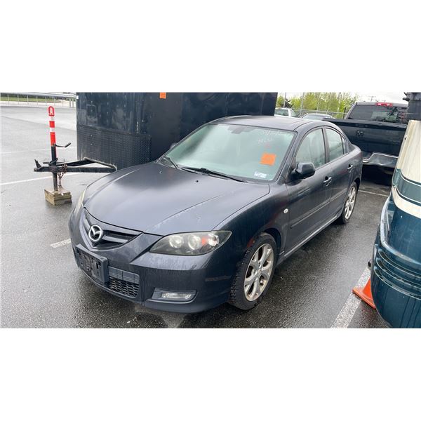 2007 MAZDA 3 4DR SEDAN, GREY, VIN JM1BK323571738246,