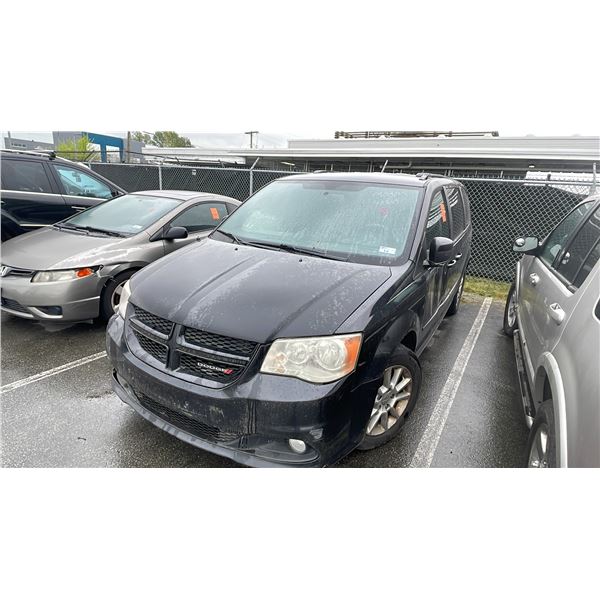 2013 DODGE GRAND CARAVAN R/T, 4DR CARGO VAN, BLACK, VIN 2C4RDGEG5DR602379,