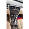 Image 7 : 2007 SUZUKI XL7, 4DR SUV, RED, VIN 2S3DA217X76110899,