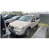 Image 1 : 2008 PONTIAC MONTANA SV6, 4DR 4 PASS VAN, GOLD, VIN 1GMDU031X8D109172,