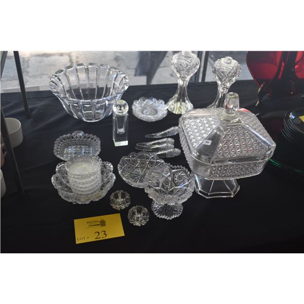 COLLECTION OF CUT & PRESSED CRYSTAL & GLASS SALT & PEPPERS, BOWLS, NUT DISHES, COVERED DISH, ETC. (2