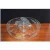 Image 5 : ETCHED GLASS BOWLS & BUD VASE (3 PCS)