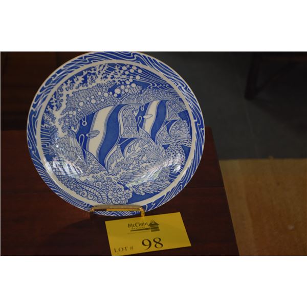 VERNON KILNS DON BLANDING "CORAL REEF" 9 1/4" PLATE (DOES NOT INCLUDE STAND)