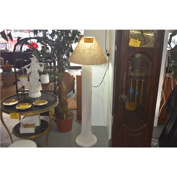 58" SPIRAL FLOOR LAMP W/SHADE