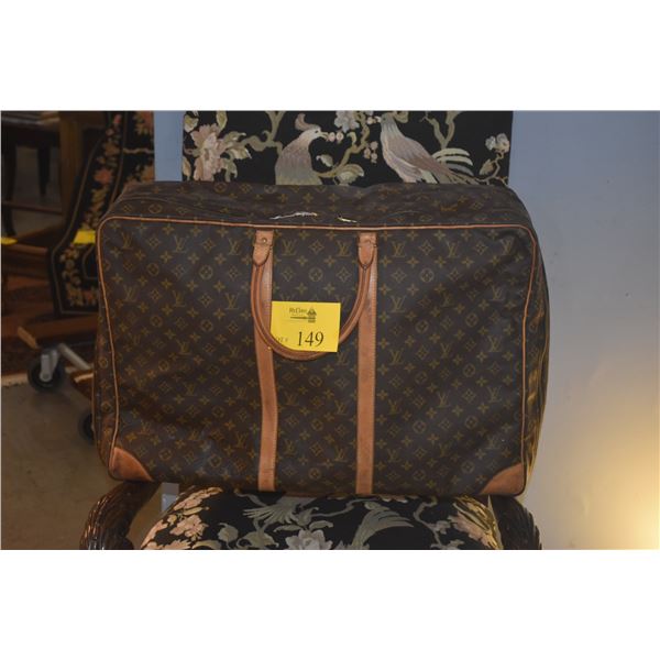LOUIS VUITTON SOFT-SIDED SUITCASE (SIRIUS)