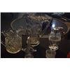 Image 2 : GLASS PITCHERS, BASKETS & HONEY DISPENSER (5 PCS)