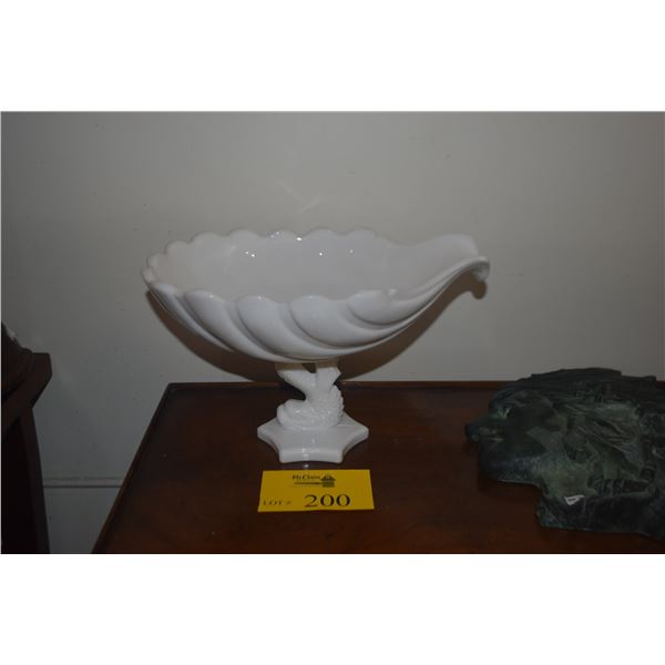 VINTAGE WESTMORELAND MILK GLASS DOLPHIN/SHELL BOWL