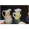 Image 3 : COLLECTION OF VINTAGE POTTERY PITCHERS & TOBY JUGS (SHAWNEE, ROYAL DOULTON, ETC.) (10 PCS)