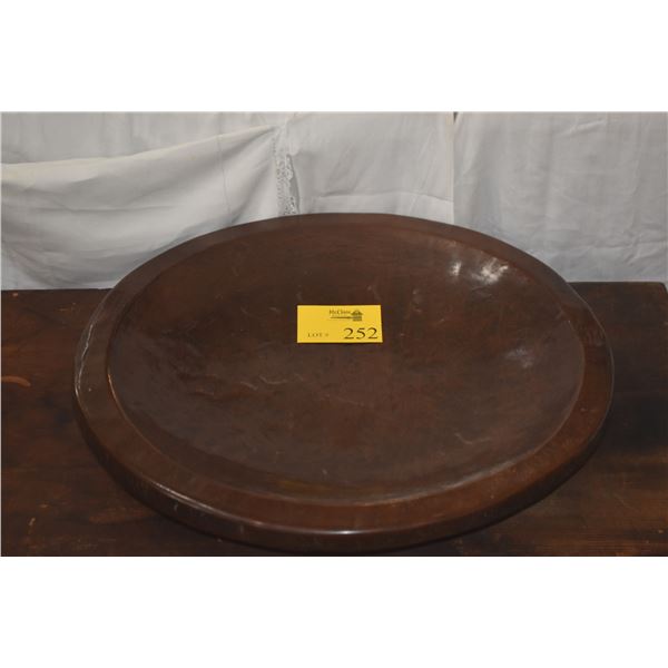 24 1/2" WOODEN CHARGER