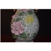 Image 3 : CHINESE 3 DIMENSIONAL PORCELAIN FLORAL & RETICULATED VASE (13 3/4")