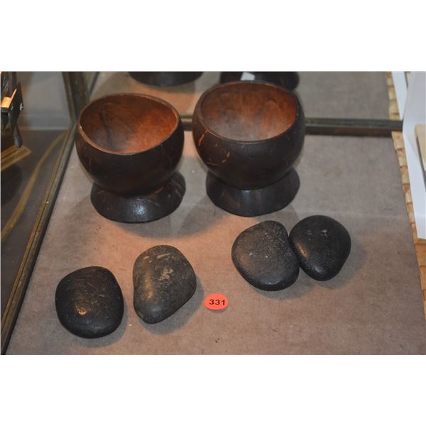 COCONUT CUPS (2 PCS)