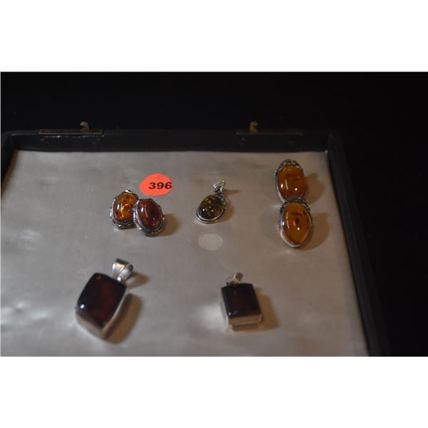 AMBER STERLING SILVER PENDANTS & EARRINGS (5 PCS)