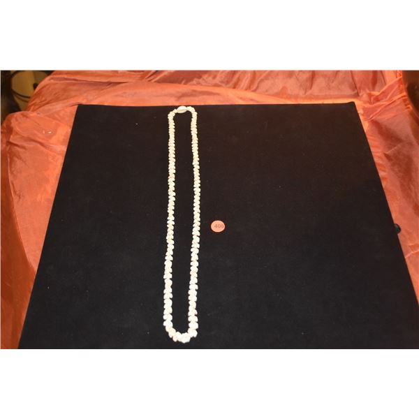36" NIIHAU SHELL LEI, MOMI ONIKINIKI (DOVE SHELL), SEWN IN "PIKAKE" STYLE