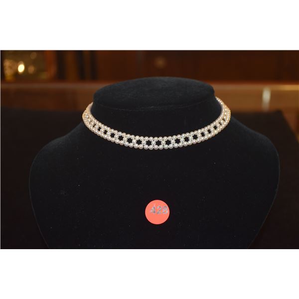 MIKIMOTO PEARL CHOKER W/18K WG CLASP & FITTED BOX