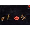 Image 1 : 10K CROSSES (3) & RELIGIOUS CHARM (4.2 G) (4 PCS)