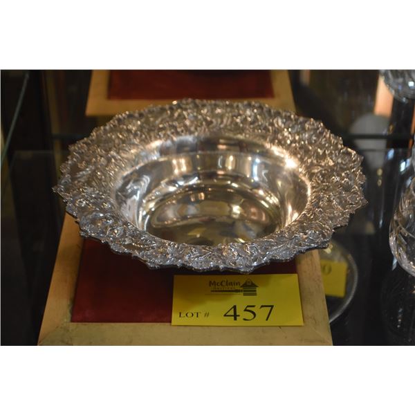 S. KIRK & SONS STERLING SILVER BOWL IN THE "REPOUSSE" PATTERN (11 1/2") (567.1 G)