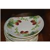 Image 5 : FRENCH MAJOLICA PLATES W/STRAWBERRY & FOLIAGE PATTERN (17 PCS)
