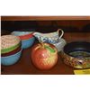 Image 3 : MIXED LOT: BOWLS, CHEESE COVER, COVERED BOX, APPLE, PLATES, ETC. (12 PCS)