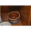 Image 2 : BOWLS, BOTTLE, TERRACOTTA COVERED POT (5 PCS)