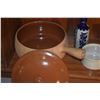 Image 4 : BOWLS, BOTTLE, TERRACOTTA COVERED POT (5 PCS)