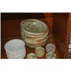 Image 2 : GREEN ONYX PLATES, BOWLS, CUPS & WHITE STONE DISHES (28 PCS)