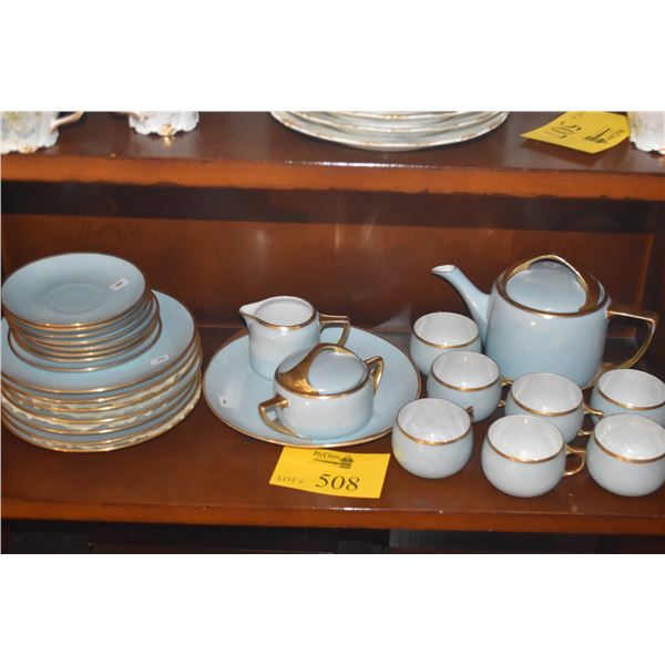 ROSENTHAL TEA SET & BLUE & GOLD BAVARIAN PLATES (26 PCS)