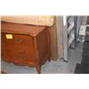 Image 2 : FRENCH PROVINCIAL STYLE SERPENTINE FRONT 6 DRAWER CHEST (47 1/2" X 20" X 33")