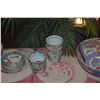 Image 3 : COLLECTION OF BOWLS, PLATES & CUPS (31 PCS)