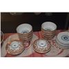 Image 5 : COLLECTION OF BOWLS, PLATES & CUPS (31 PCS)