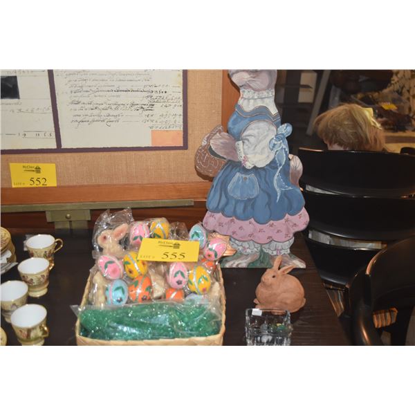 EASTER DECOR
