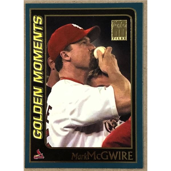 2001 TOPPS MARK McGWIRE